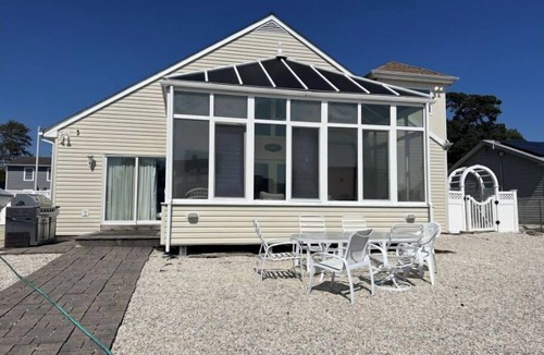 Beach Haven West House | Family size Beach house located right on the lagoon