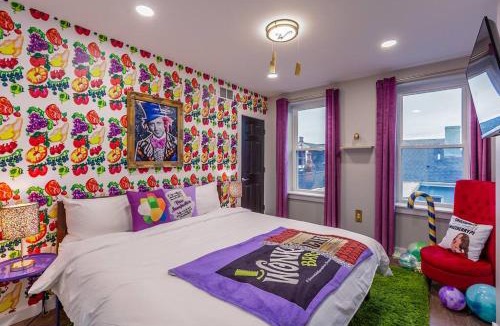 Lawrenceville House | Famous Willy Wonka Themed Home