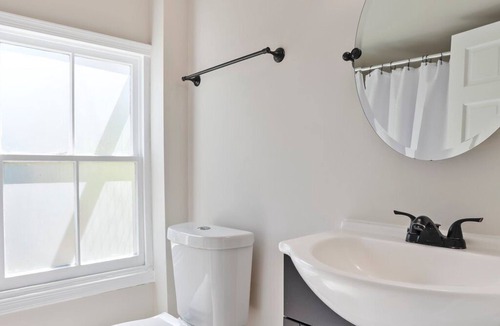Shepherdstown Other | Farmhouse Writer's Retreat in Historic Shepherdstown