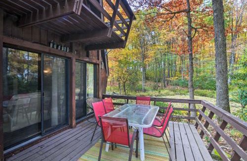 Farmington House | Farmington A-Frame with Lake Access and Fire Pit!