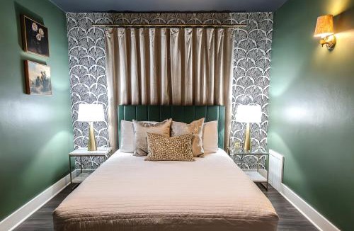 Dayton Apartment | Fauver Suite B