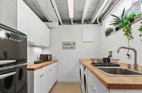 Eckington Apartment | Federal Suite on First Street - Cozy Basement Studio Apartment in Heart of DC