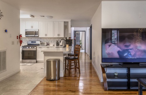 Greenville Apartment | Feel like in NYC but not in NYC