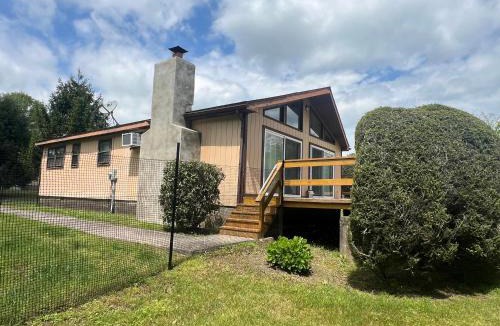 Sciota Resort | Fenced Yard Chalets from Good Dog Vacations at Big Valley Resort