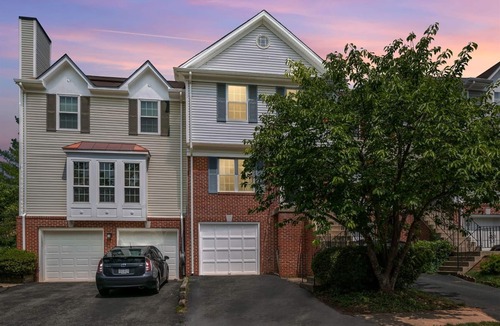 Countryside House | Finchwood: Private Yard & Near DC
