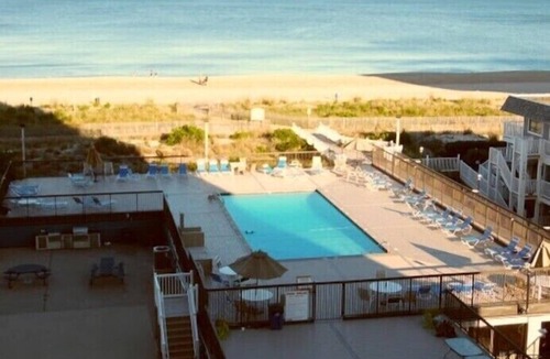 North Ocean City House | ⭐️Fountain Head Beach Bungalows steps to Beach Pool⭐️