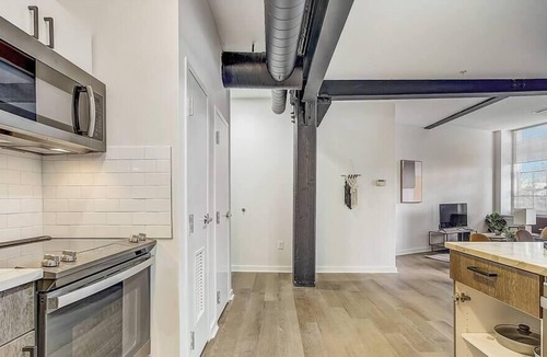 Northern Liberties Apartment | Frontdesk | Stylish 1 BR near Downtown