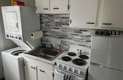 Willoughby Apartment | Gem 1 Downtown Willoughby Historic District