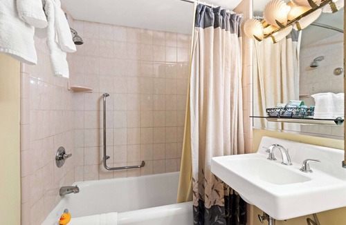 Williamsport Hotel | Genetti Hotel, SureStay Collection by Best Western