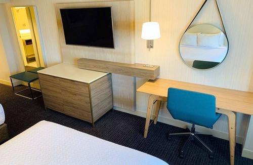 Downtown Columbus Hotel | Get Ready for Blissful Getaway! 4 Posh Units, Pet-Friendly