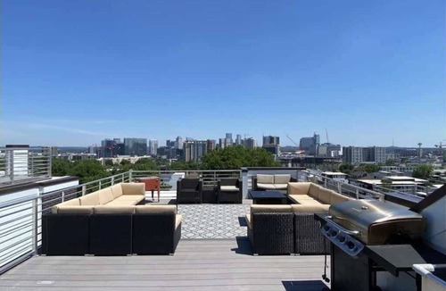Edgehill House | Gorgeous Nashville Home, 2miles to Lower Broadway
