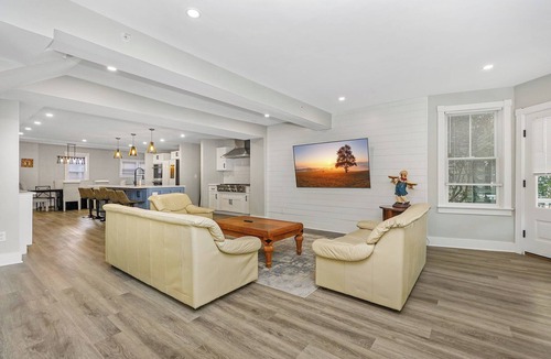 Ocean Grove House | Grandeur Ocean Grove 9 bedroom House