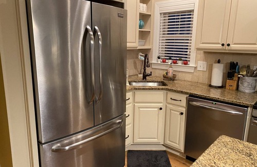 North End Condo | Great Location - Close to Beach, Boardwalk, Asbury Shops and Cafes!