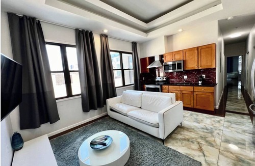 Chinatown Apartment | Great place to stay! 2Bd Apt in Center City next to Reading terminal!