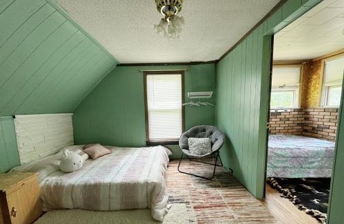 Ithaca House | Great value&Quiet Green Suite