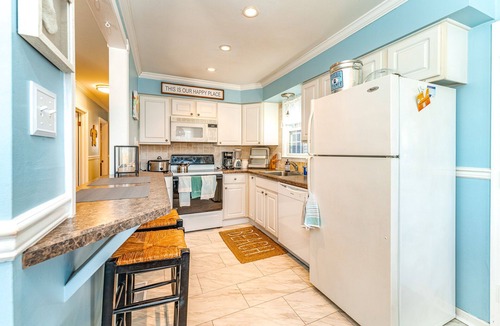 South End Condo | Ground-Level 3BR/2BA Condo- Easy Access & Steps to Ocean City Beach!