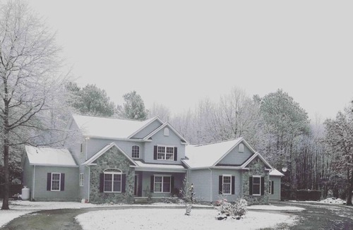 Lincoln House | Guest suite in the woods with private entry