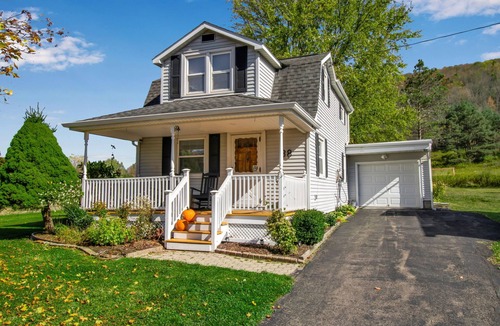 Ellicottville House | Guests Rave: Perfect location, great amenities, pet friendly!