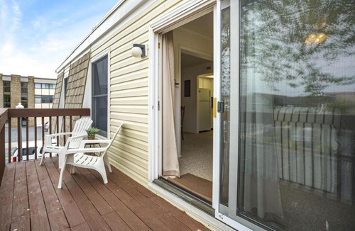 Ocean City Apartment | Gullway Villas 408 Unit 204 condo