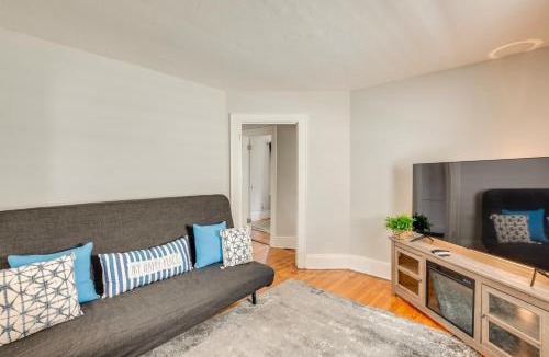 Hackensack Apartment | Hackensack Escape with Yard - 17 Mi to Times Square!