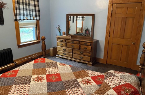 Natrona Bed & Breakfast | Half whit farm & BBn10 miles from the US open in Oakmont Pa