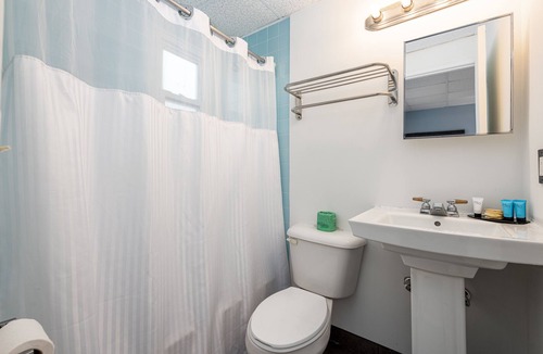Seaside Heights Hotel | Hammock Inn & Suites - Jersey Shore