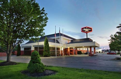 Austinburg Hotel | Hampton Inn Ashtabula