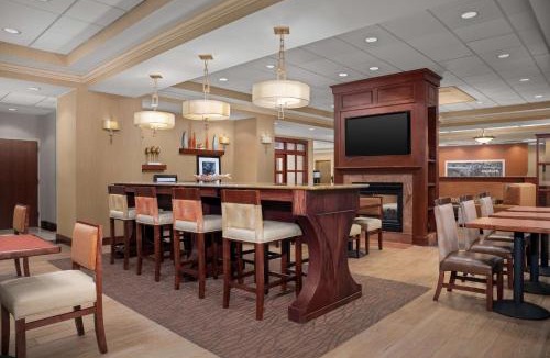 Palmer Hotel | Hampton Inn Easton