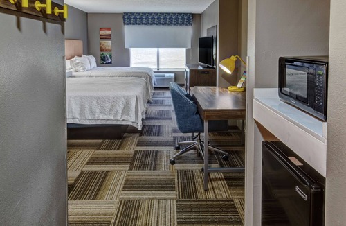 Lawson Heights Hotel | Hampton Inn Latrobe