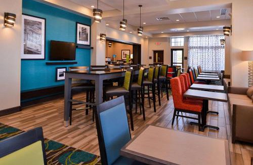 Franklin Park Hotel | Hampton Inn Pittsburgh - Wexford - Cranberry South