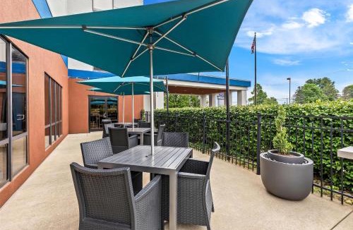 Mercer Hotel | Hampton Inn & Suites Grove City