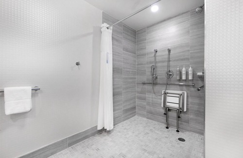 Umstead Hotel | Hampton Inn & Suites Raleigh-Durham Airport-Brier Creek