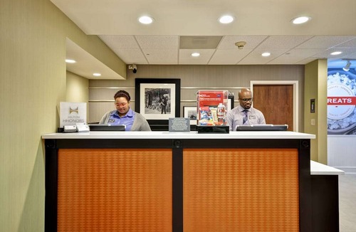 White Station Hotel | Hampton Inn & Suites Memphis-Shady Grove