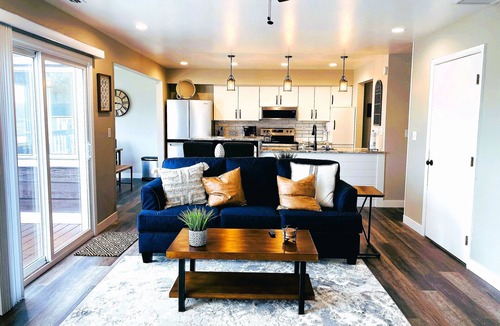 Huron Condo | Harborview on the water - sleeps 20!