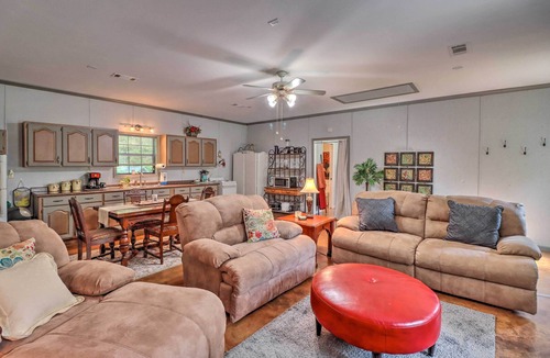 Heber Springs Cabin | Heavenly Heber Springs Hideaway: Fish & Hike!