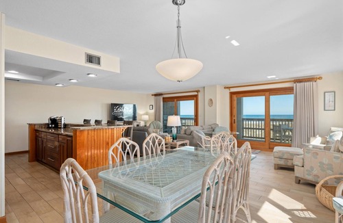 Nags Head Condo | Heron Cove 201S-Oceanfront condo, community pool, building elevator, near beach!