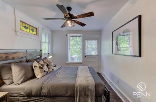 Cooper-Young Historic District Apartment | Hideaway Retreat in the Heart of Cooper Young