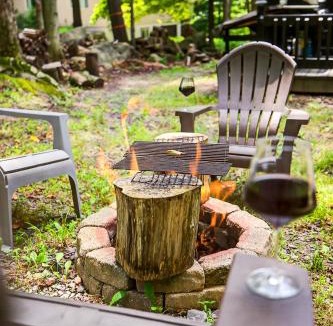 Lake Ariel House | Hideout Pocono Chalet