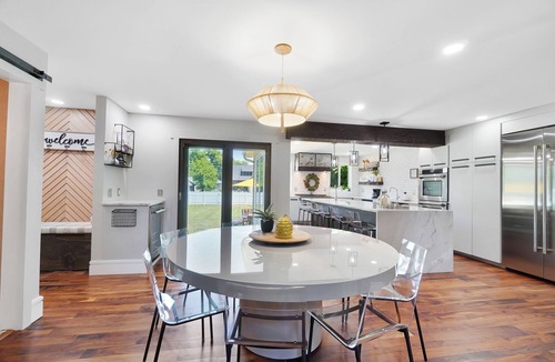 Mason House | High-end home w/fireplace, gourmet kitchen, sauna, game rm/large yard/fire pit