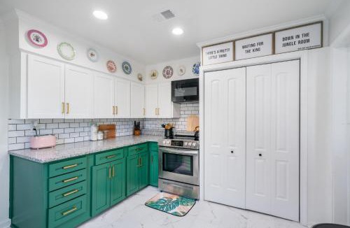 University District House | High Pointe Hideaway! Midtown-Near Liberty Park