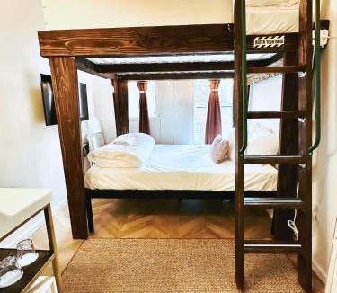 Adams Morgan Hotel | HighRoad Washington DC