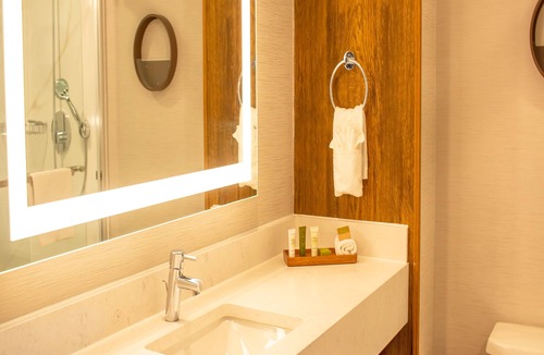 Hasbrouck Heights Hotel | Hilton Hasbrouck Heights/Meadowlands