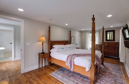 Erwinna House | Historic Erwinna Vacation Home Near Delaware River