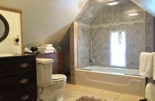 Fayetteville Hotel | Historic Inn located 2 miles from New River Gorge National Park