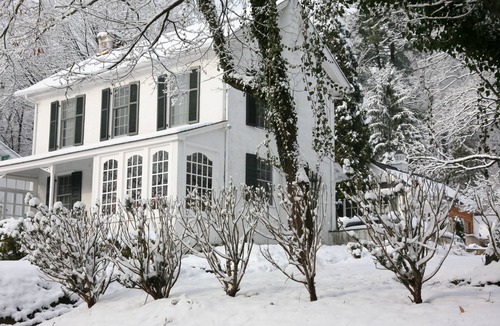 Chester Springs House | Historic Village Retreat Convienient To Everything