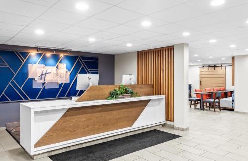 Ruthdale Hotel | Holiday Inn Express Hotel & Suites Charleston-Southridge by IHG