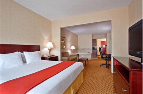Harriman Hotel | Holiday Inn Express Hotel & Suites Harriman by IHG
