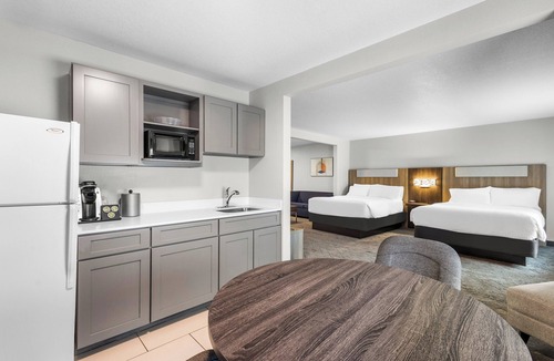 Van Wert Hotel | Holiday Inn Express Hotel & Suites Van Wert by IHG