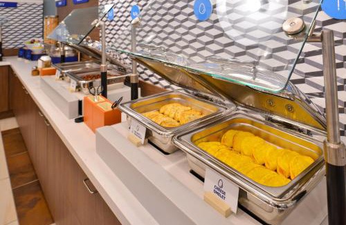 Midtown Village Hotel | Holiday Inn Express Philadelphia-Midtown by IHG