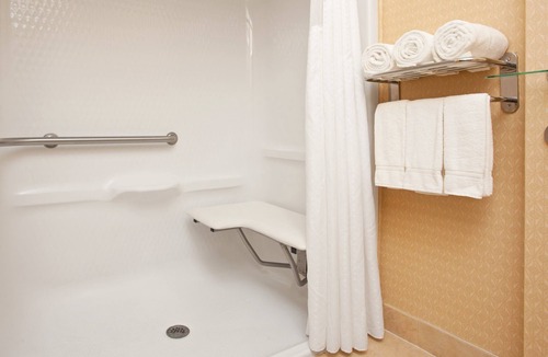East Texas Hotel | Holiday Inn Express & Suites Allentown West by IHG